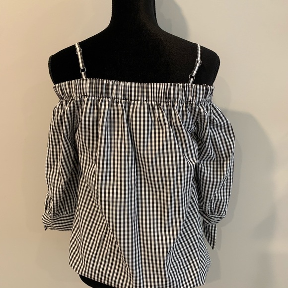 Off-The-Shoulder Top-Black & White Stripe - Picture 3 of 6